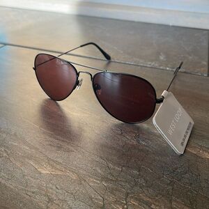 NWT West Loop 46577CALBLK Sunglasses Aviator Black Frame Red Lens 100% UVA-UVB